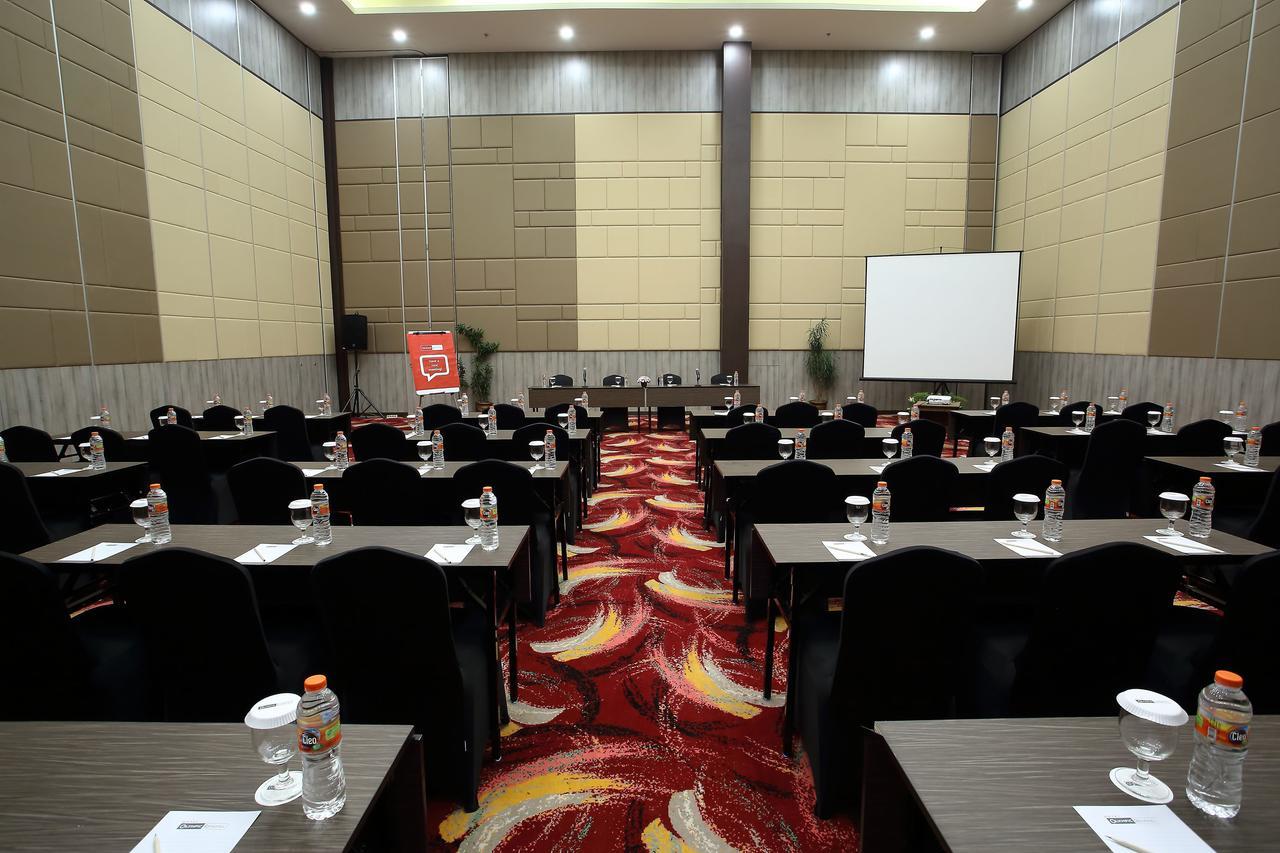 Bigland Hotel & Convention Sentul Bogor Dış mekan fotoğraf