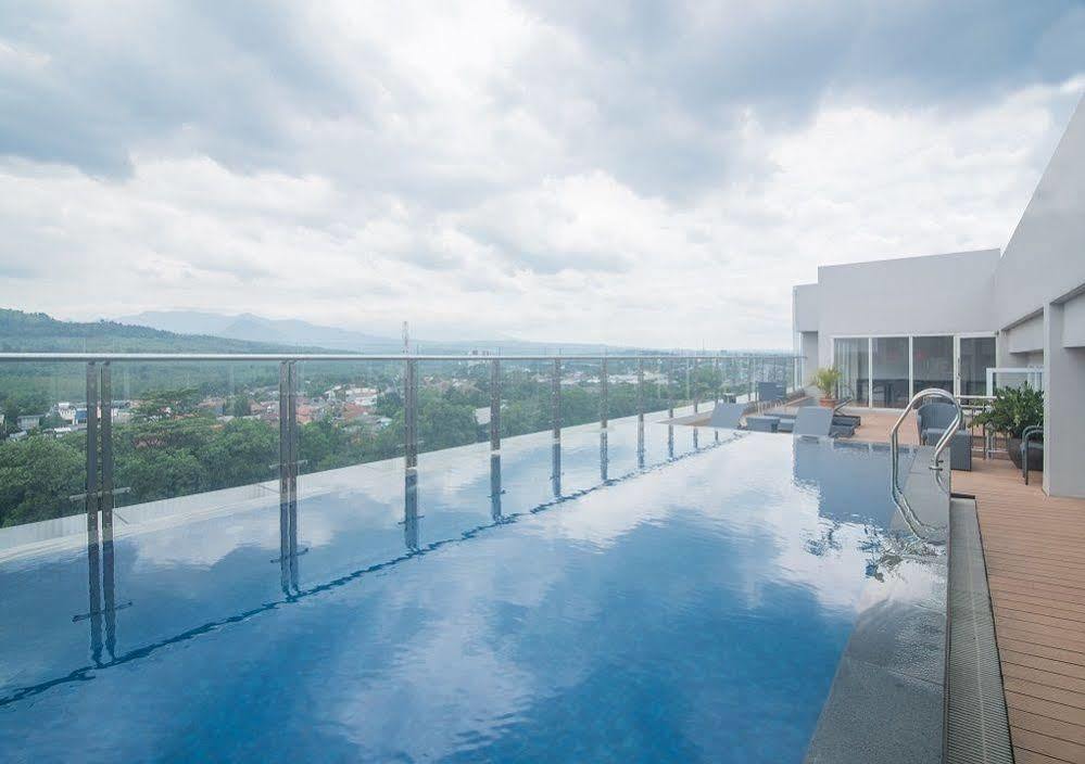 Bigland Hotel & Convention Sentul Bogor Dış mekan fotoğraf